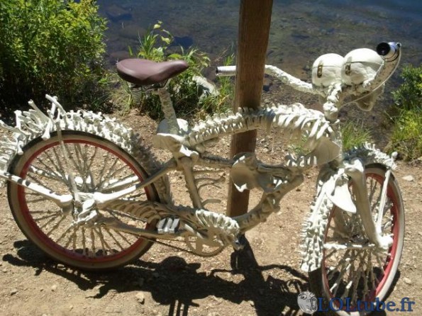 Vélo squelette