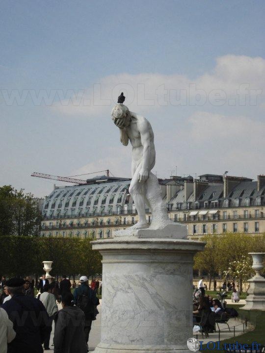 Statue facepalm