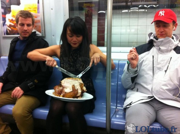 Découpe ta dinde dans le métro