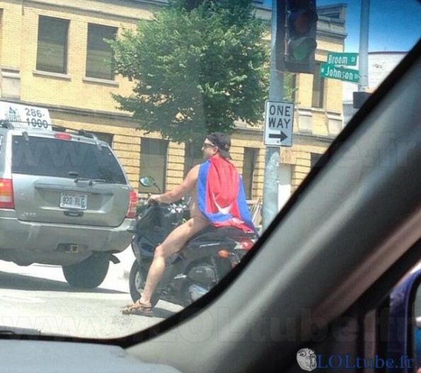 Superman en scooter