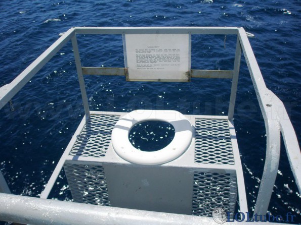 Les toilettes du bateau