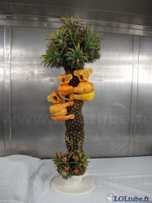Jolie décoration en fruits