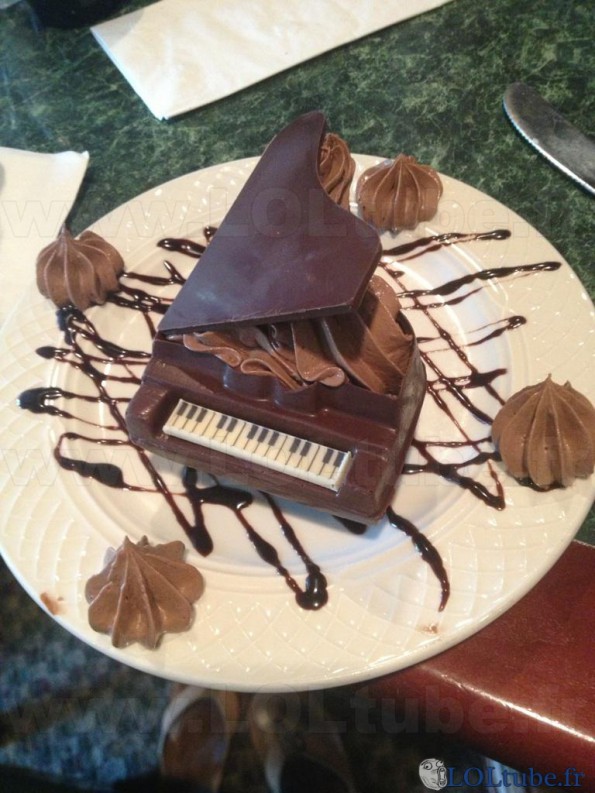 Dessert piano