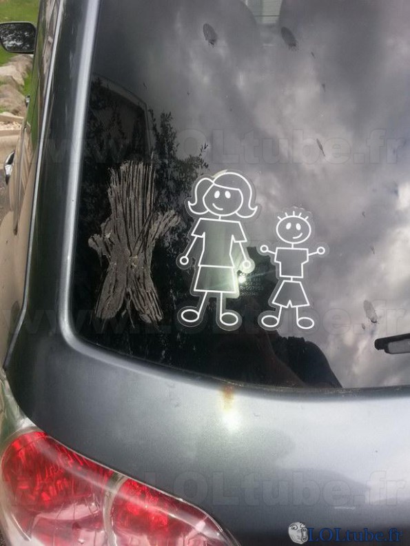 La famille sur l'autocollant